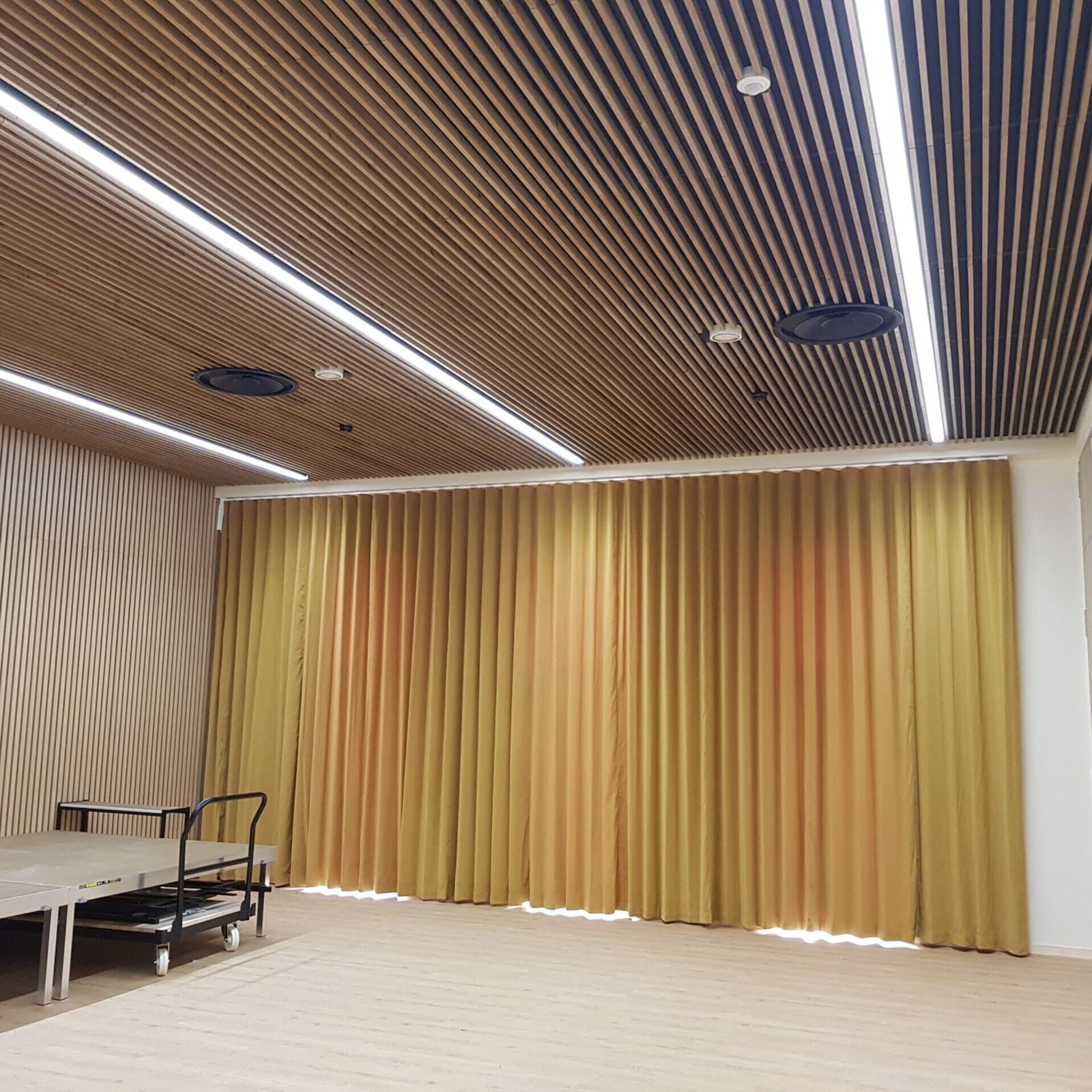 Solare Stuudio — hommikuvalgus